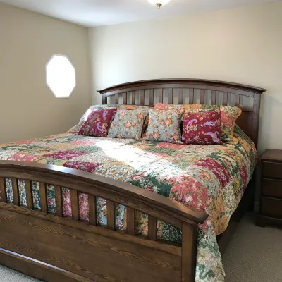 Two-Silo-Farmhouse-Room-4